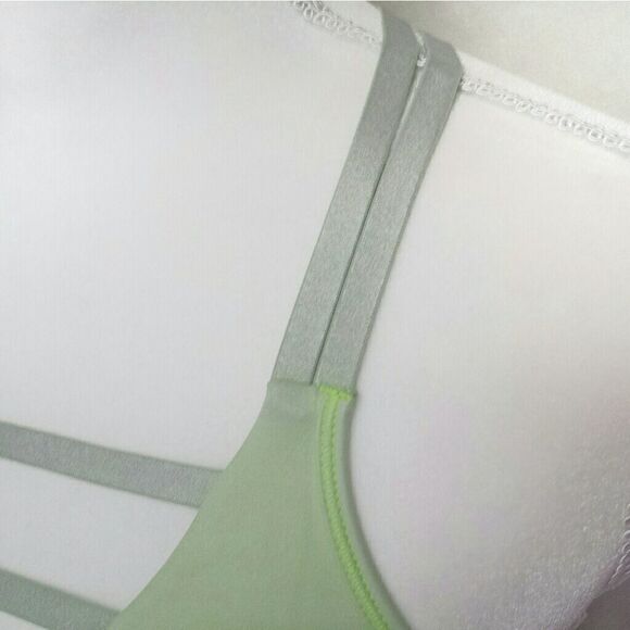 VICTORIA'S Secret Sport Lime Green Cage Sports Bra - Picture 3 of 7